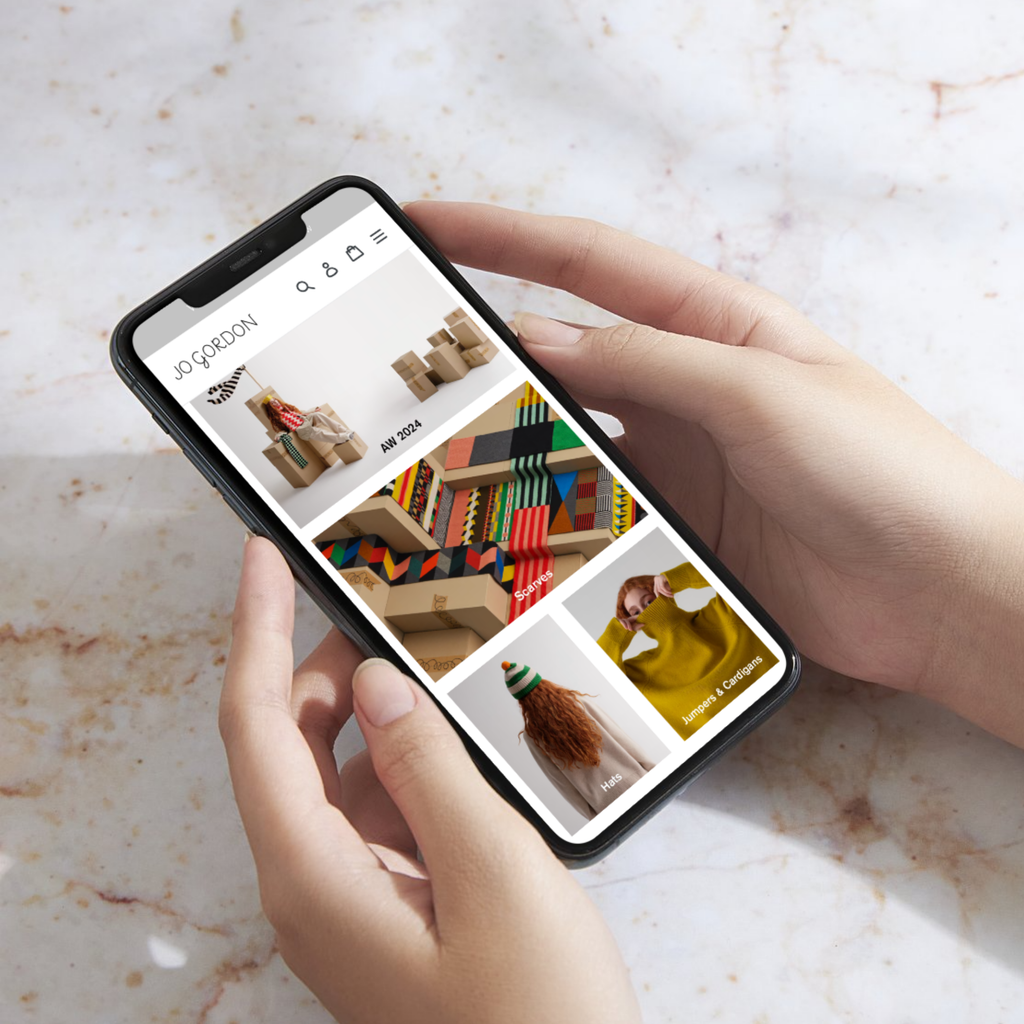 Choosing the Right Shopify Theme for Your eCommerce Store: A Guide